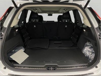 2026 Volvo XC90 Plug-In Hybrid T8 AWD Plus 7-Seater