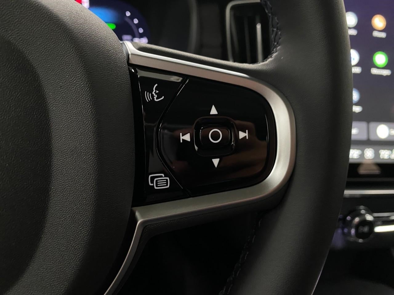 2026 Volvo XC90 Plug-In Hybrid T8 AWD Plus 7-Seater