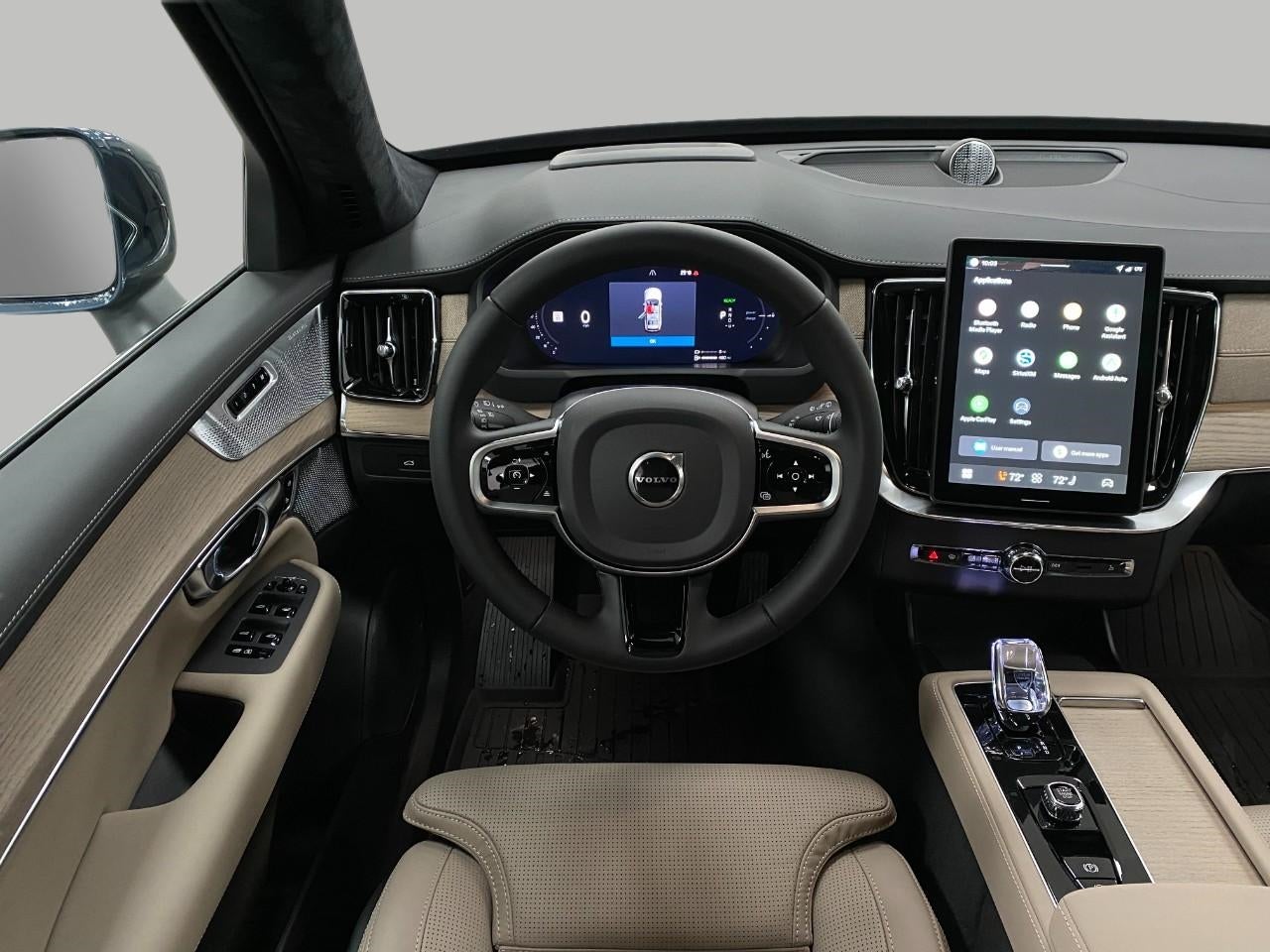 2026 Volvo XC90 Plug-In Hybrid T8 AWD Ultra 7-Seater