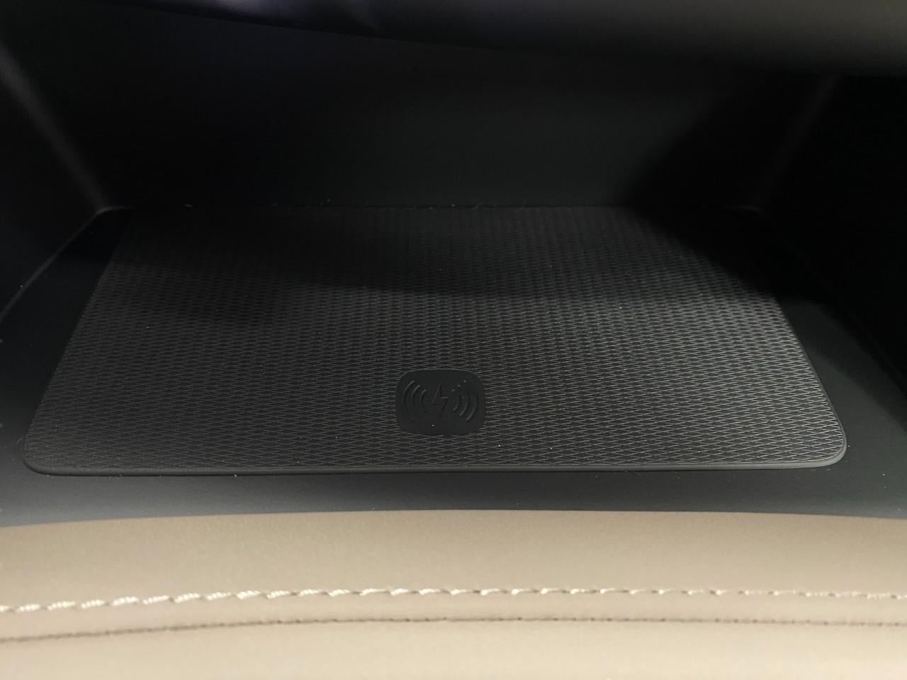 2026 Volvo XC90 Plug-In Hybrid T8 AWD Ultra 7-Seater