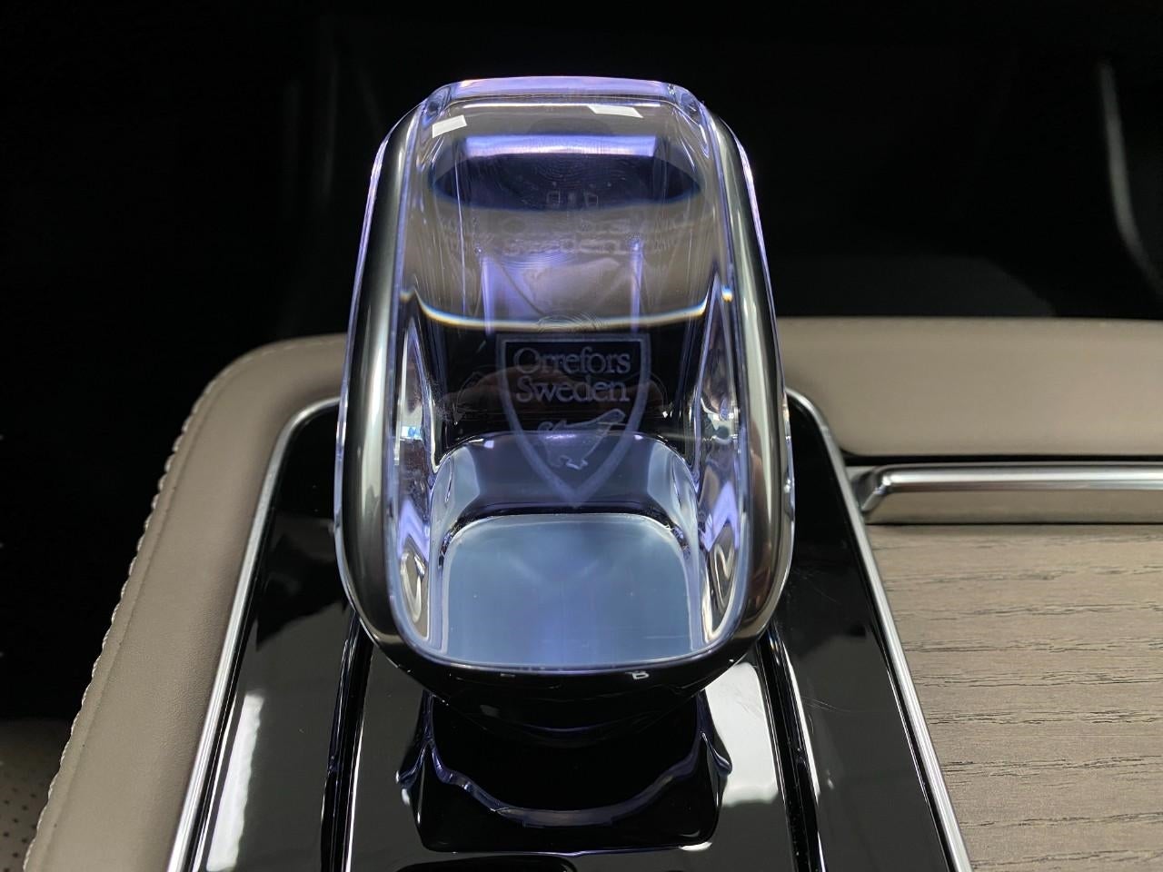 2026 Volvo XC90 Plug-In Hybrid T8 AWD Ultra 7-Seater