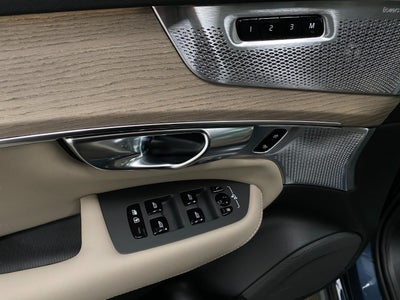 2026 Volvo XC90 Plug-In Hybrid T8 AWD Ultra 7-Seater