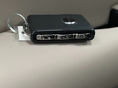 2026 Volvo XC90 Plug-In Hybrid T8 AWD Ultra 7-Seater