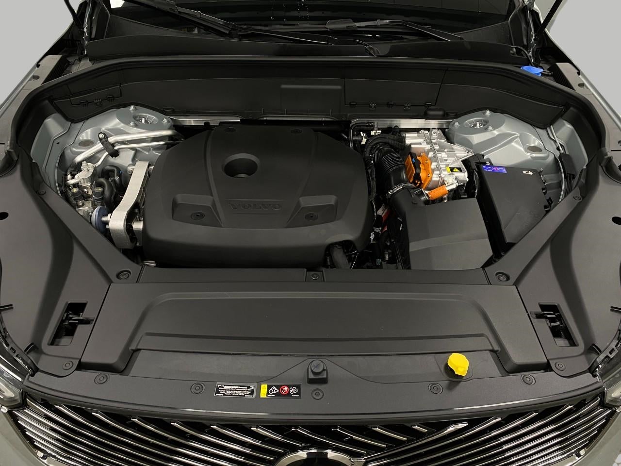2026 Volvo XC90 Plug-In Hybrid T8 AWD Ultra 7-Seater