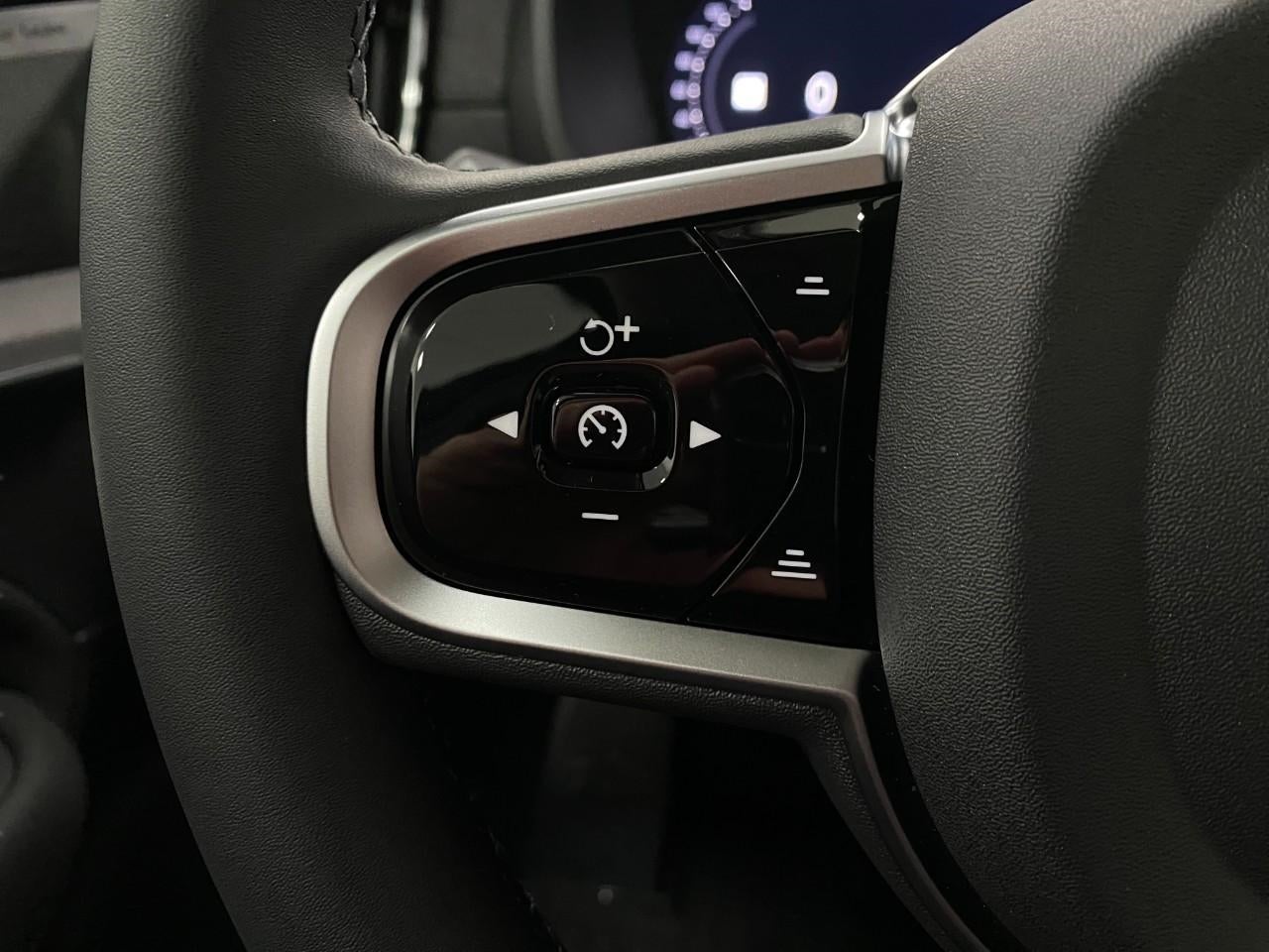2026 Volvo XC90 Plug-In Hybrid T8 AWD Ultra 7-Seater