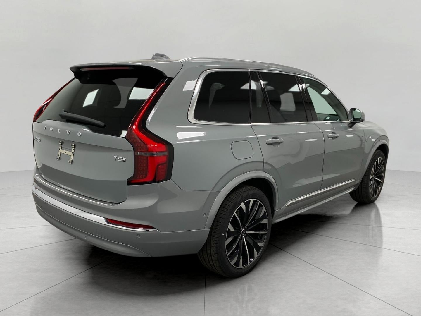 2026 Volvo XC90 Plug-In Hybrid T8 AWD Ultra 7-Seater