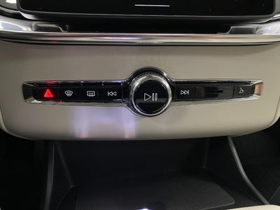 2026 Volvo XC90 Plug-In Hybrid T8 AWD Ultra 7-Seater