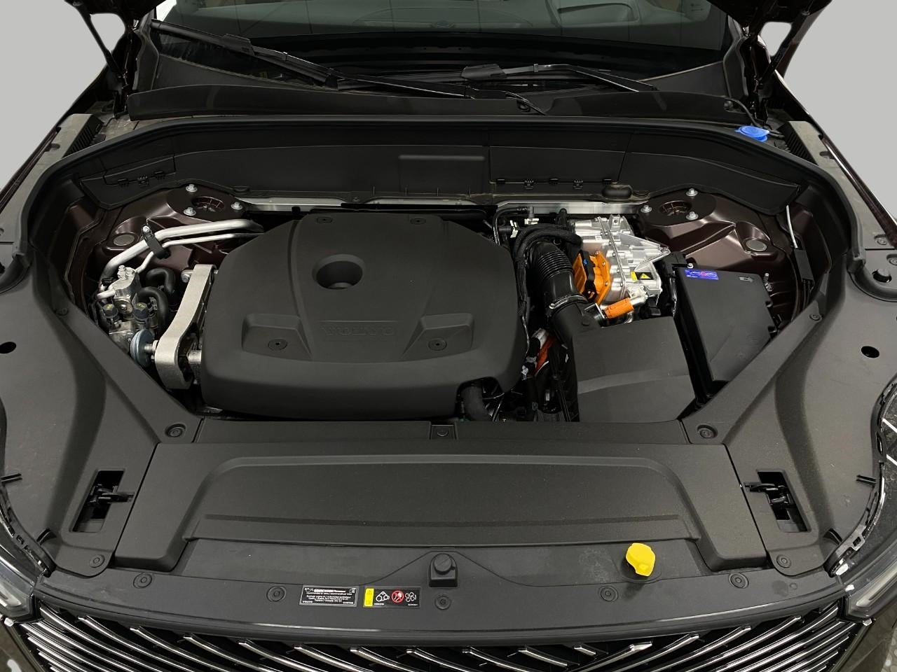 2026 Volvo XC90 Plug-In Hybrid T8 AWD Ultra 7-Seater