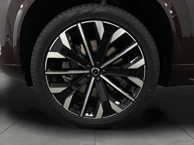 2026 Volvo XC90 Plug-In Hybrid T8 AWD Ultra 7-Seater
