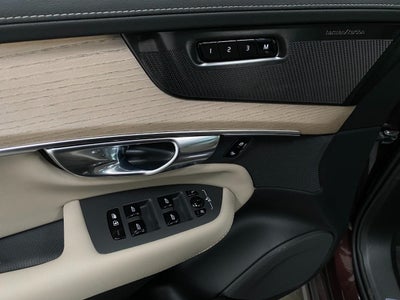 2026 Volvo XC90 Plug-In Hybrid T8 AWD Ultra 7-Seater