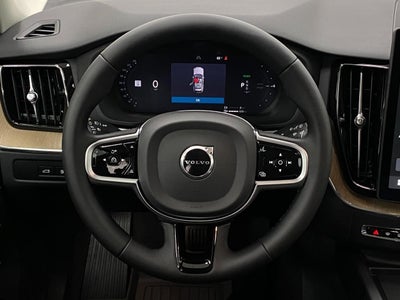 2026 Volvo XC60 Plug-In Hybrid T8 AWD Plus