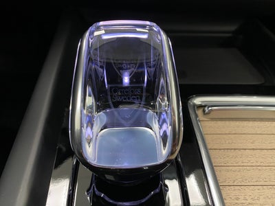 2026 Volvo XC60 Plug-In Hybrid T8 AWD Plus