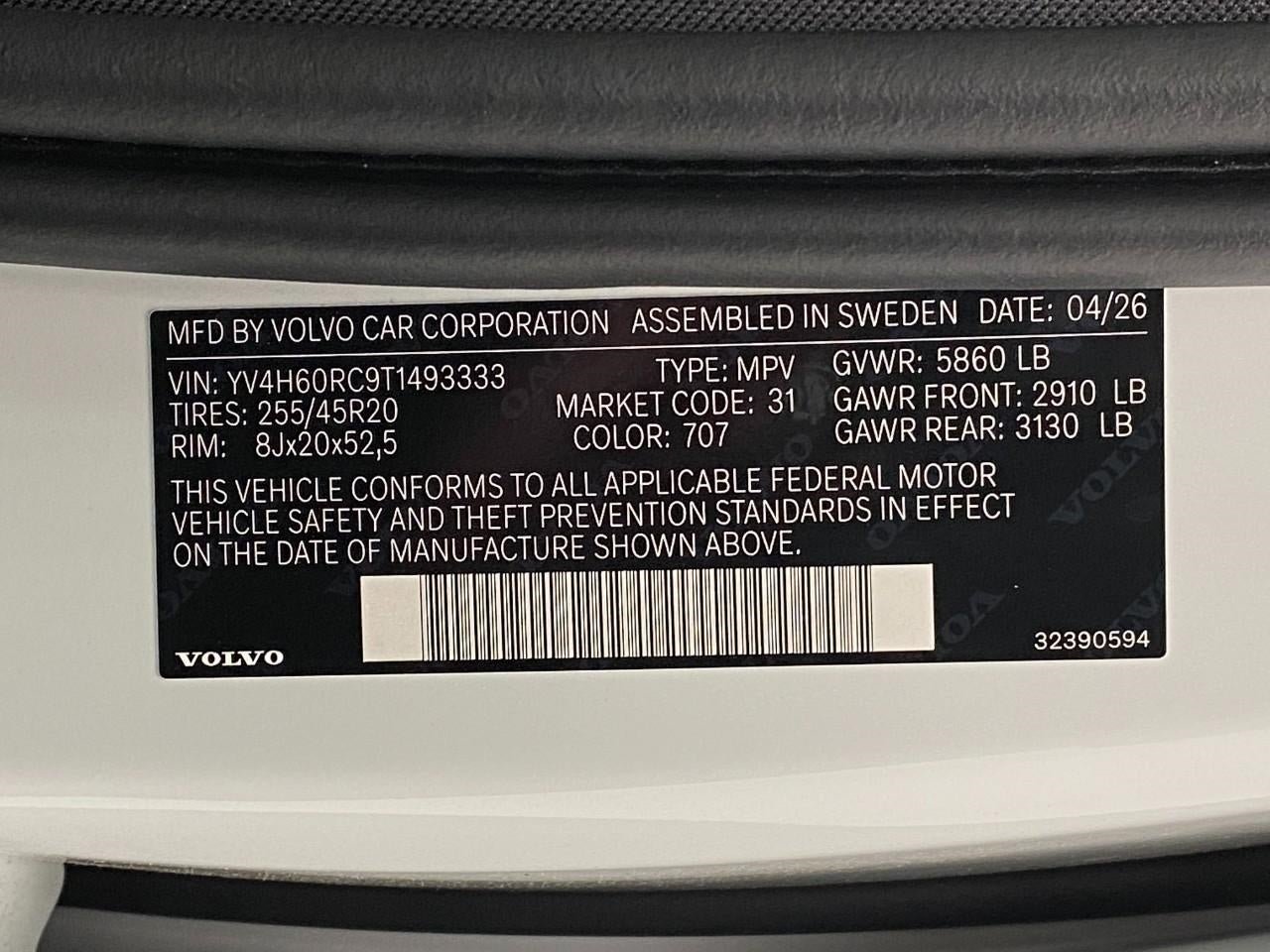 2026 Volvo XC60 Plug-In Hybrid T8 AWD Plus