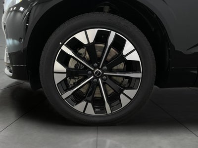 2026 Volvo XC60 Plug-In Hybrid T8 AWD Ultra