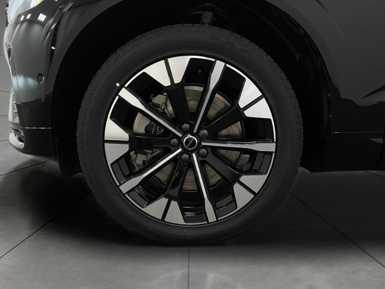 2026 Volvo XC60 Plug-In Hybrid T8 AWD Ultra