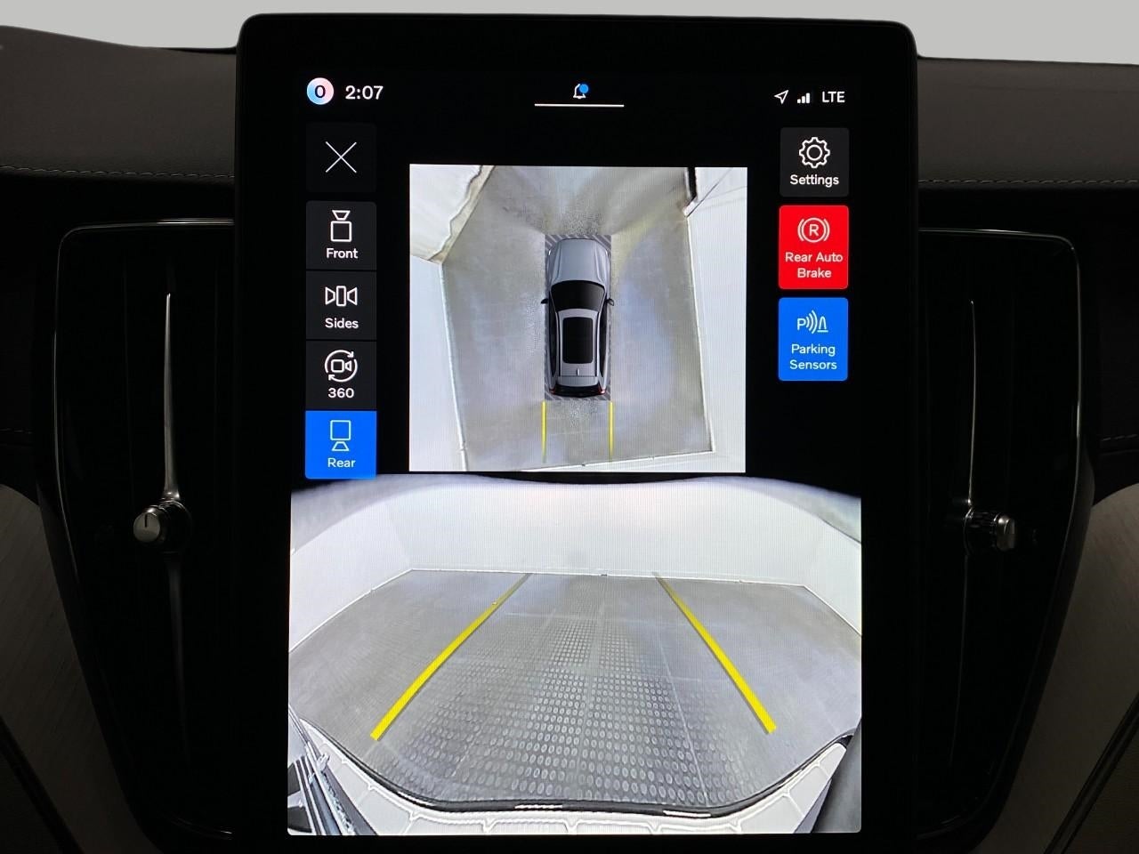2026 Volvo XC60 Plug-In Hybrid T8 AWD Ultra