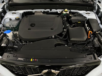 2026 Volvo XC40 B5 AWD Plus