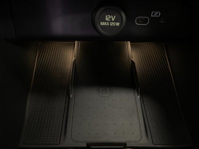 2026 Volvo XC40 B5 AWD Plus