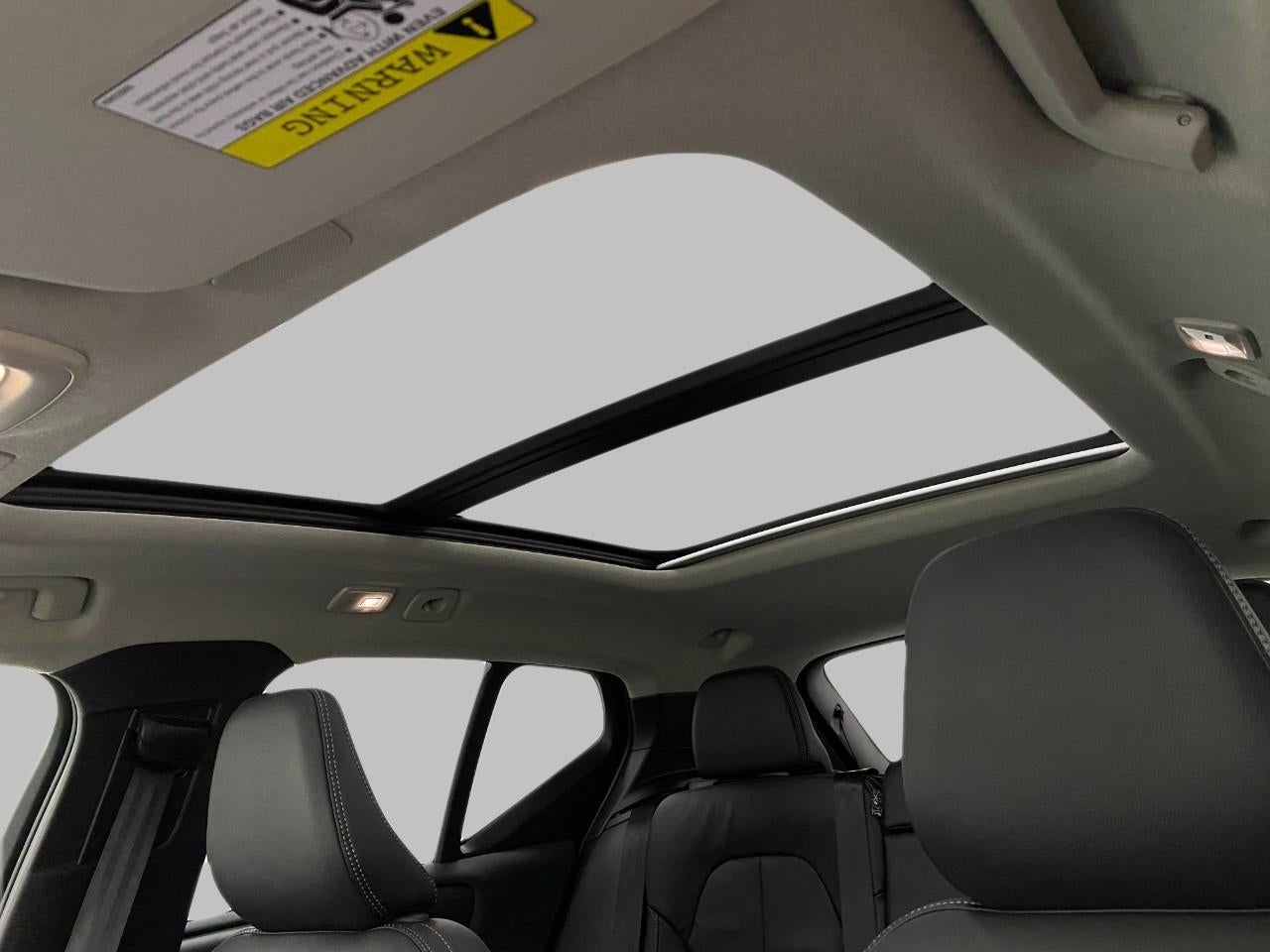 2026 Volvo XC40 B5 AWD Plus