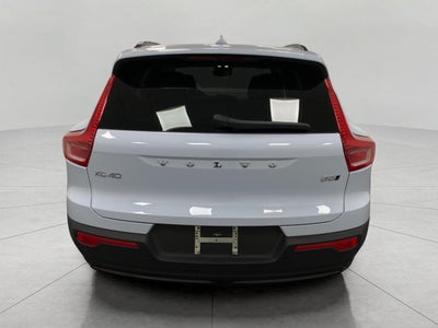 2026 Volvo XC40 B5 AWD Plus