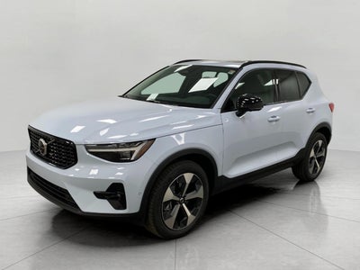 2026 Volvo XC40 B5 AWD Plus