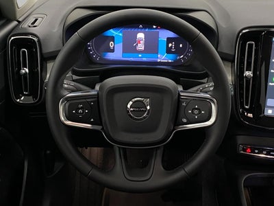 2026 Volvo XC40 B5 AWD Plus