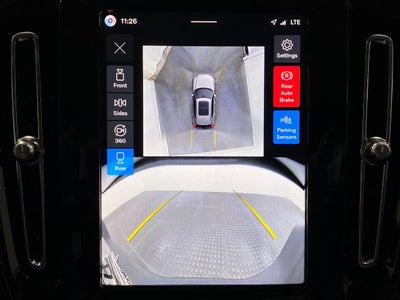 2026 Volvo XC40 B5 AWD Plus