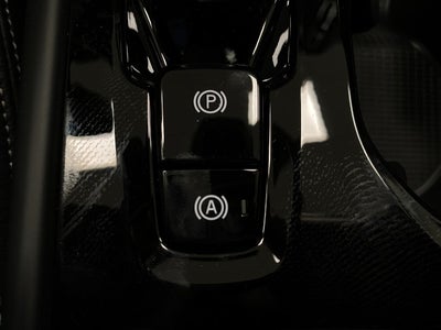 2026 Volvo XC40 B5 AWD Plus