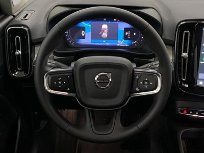 2026 Volvo XC40 B5 AWD Plus