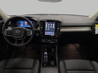 2026 Volvo XC40 B5 AWD Plus