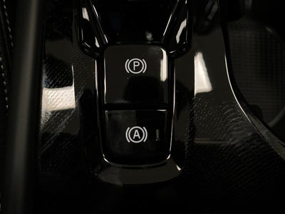 2026 Volvo XC40 B5 AWD Plus