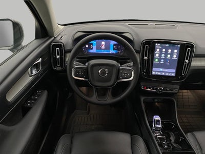 2026 Volvo XC40 B5 AWD Plus
