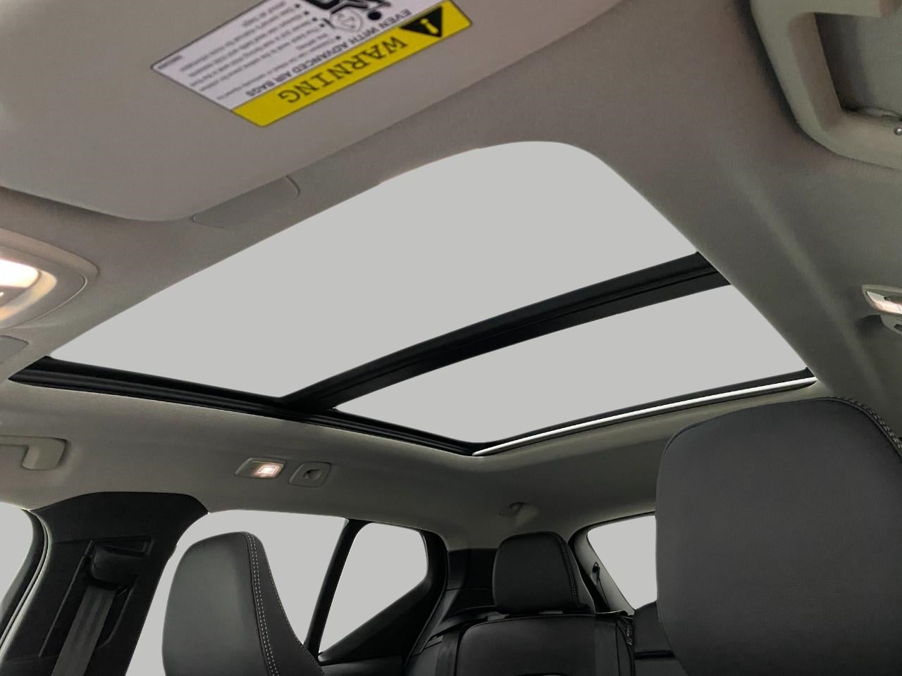 2026 Volvo XC40 B5 AWD Plus