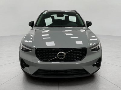 2026 Volvo XC40 B5 AWD Plus