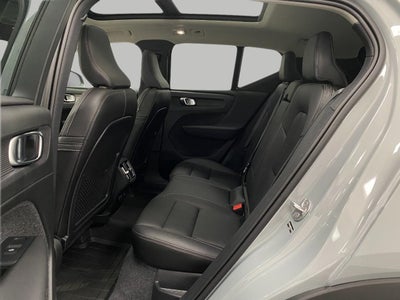 2026 Volvo XC40 B5 AWD Plus