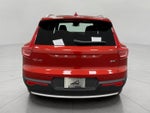2025 Volvo XC40 B5 AWD Ultra Bright Theme