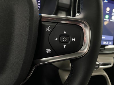 2026 Volvo XC40 B5 AWD Ultra