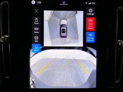 2026 Volvo XC40 B5 AWD Ultra