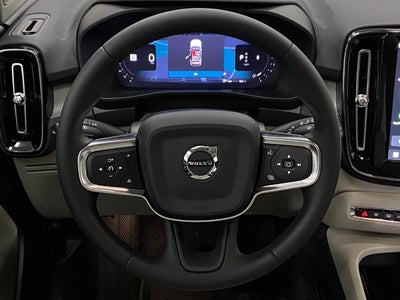 2026 Volvo XC40 B5 AWD Ultra