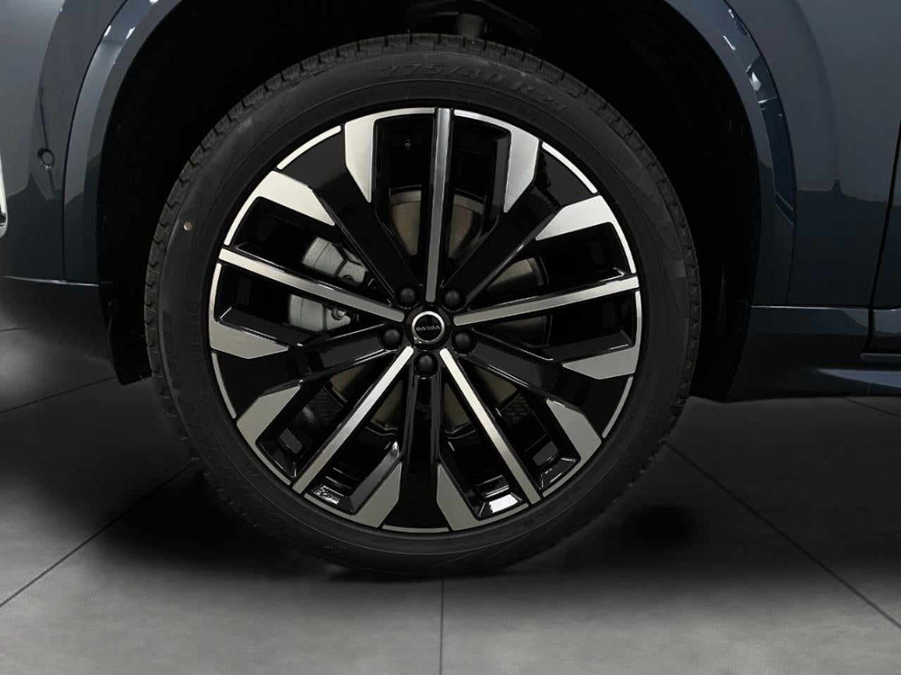 2026 Volvo XC90 B5 AWD Plus 7-Seater