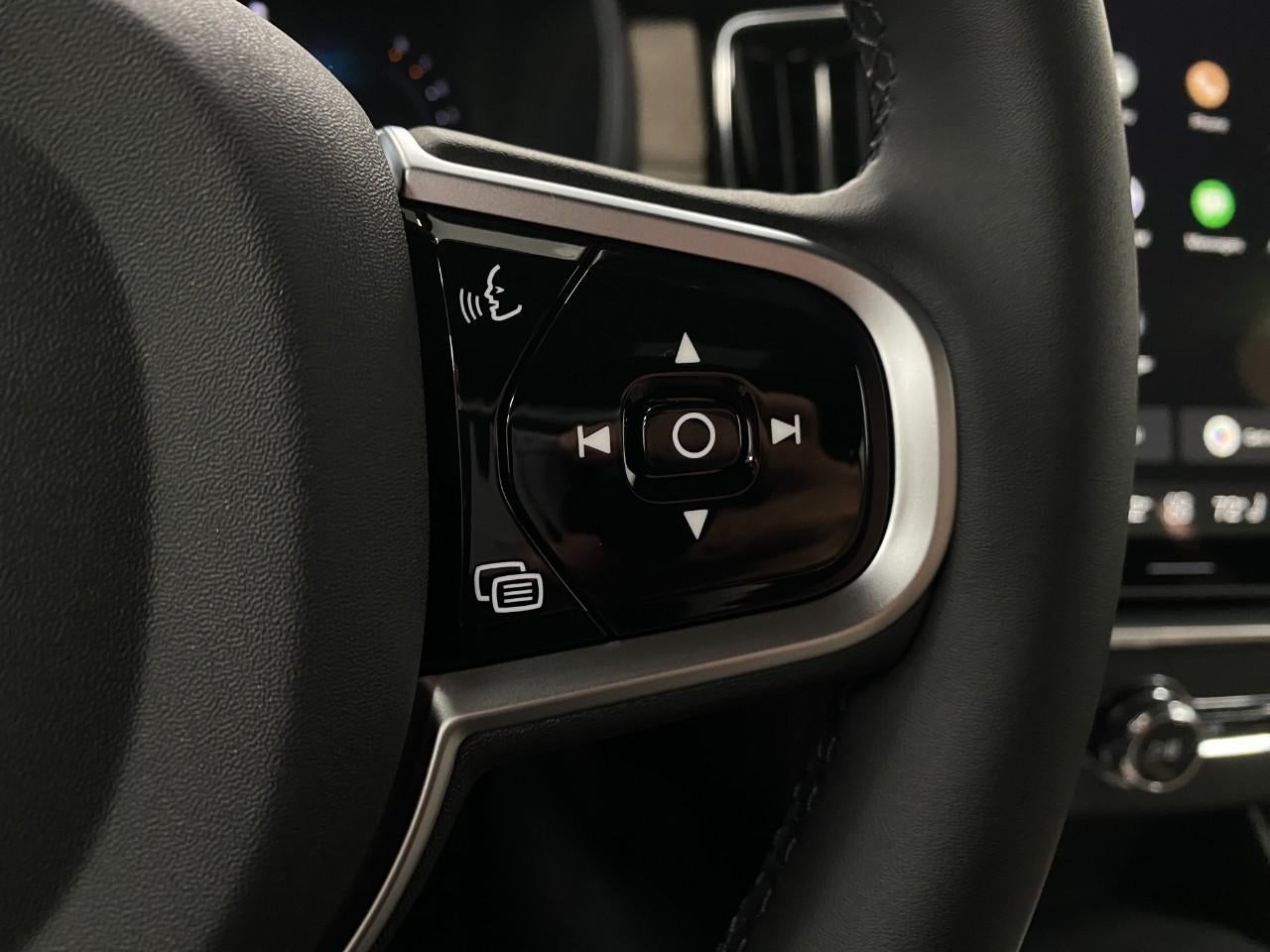 2026 Volvo XC90 B5 AWD Plus 7-Seater