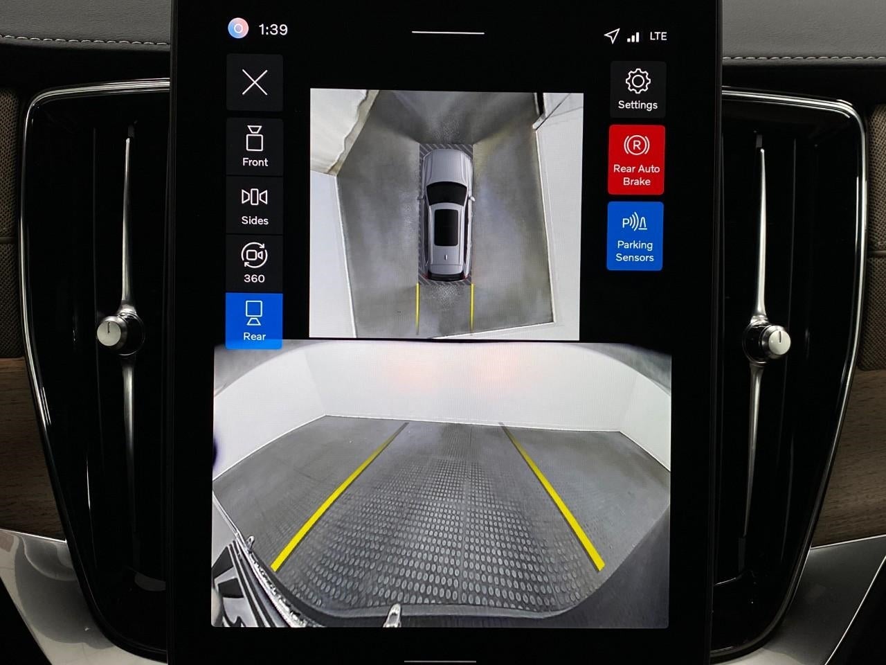 2026 Volvo XC90 B5 AWD Plus 7-Seater