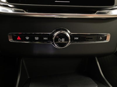 2026 Volvo XC90 B5 AWD Plus 7-Seater