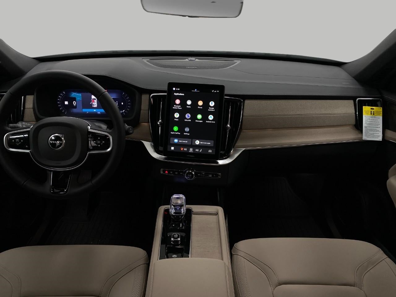 2026 Volvo XC90 B5 AWD Plus 7-Seater