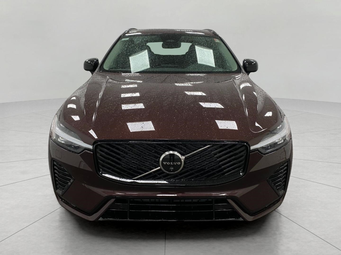 2026 Volvo XC60 B5 AWD Plus