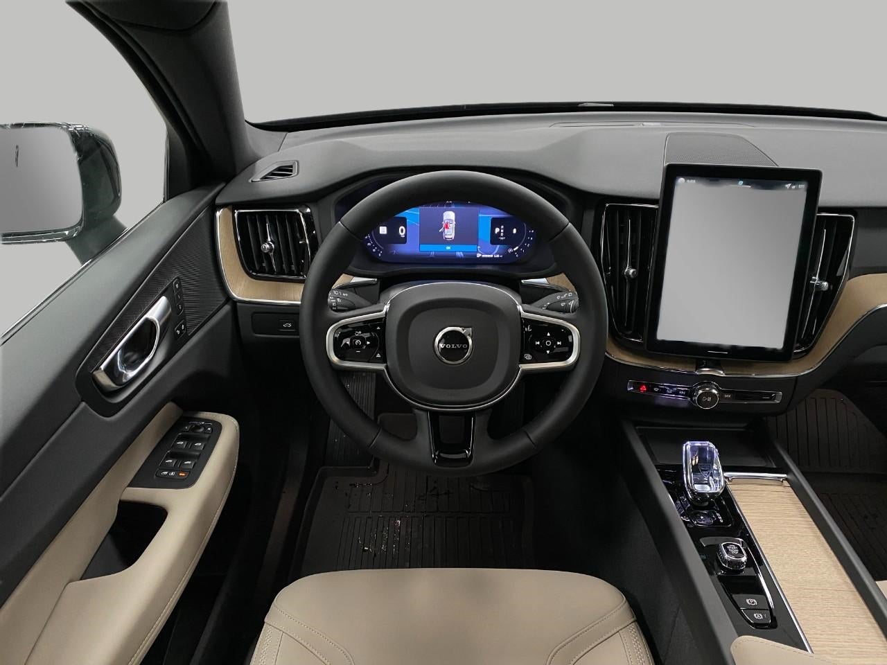 2026 Volvo XC60 B5 AWD Plus