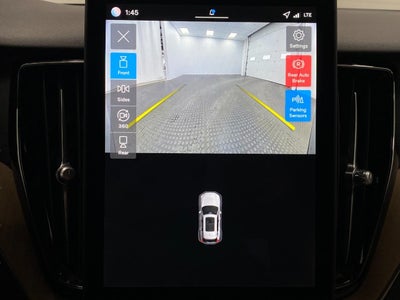 2026 Volvo XC60 B5 AWD Plus