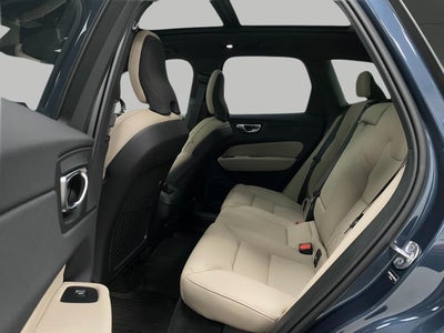 2026 Volvo XC60 B5 AWD Plus