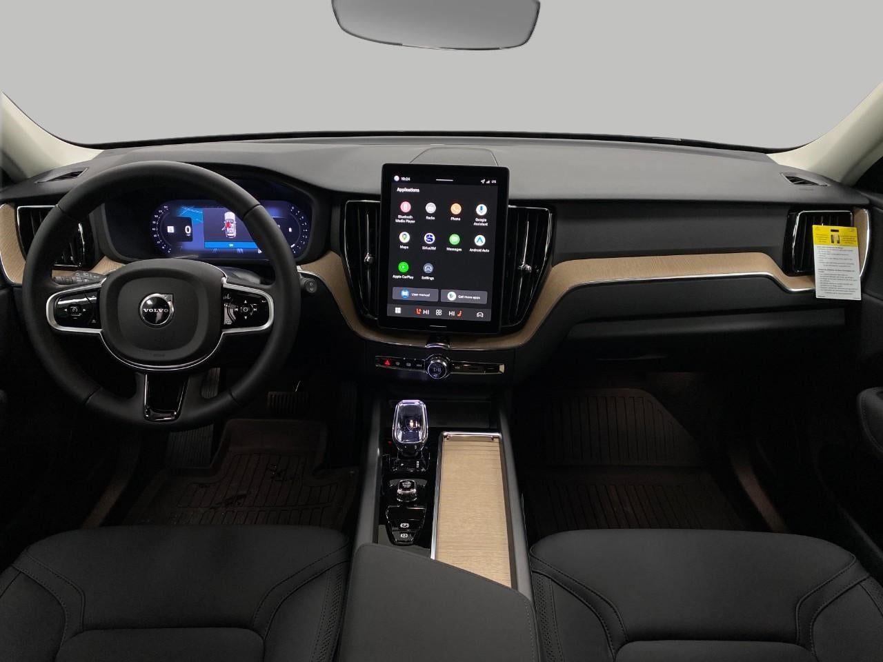 2026 Volvo XC60 B5 AWD Plus