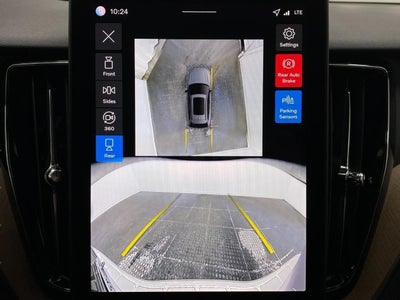 2026 Volvo XC60 B5 AWD Plus